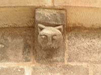 La Charite sur Loire - Eglise Notre-Dame - Modillon - Chat ou felin